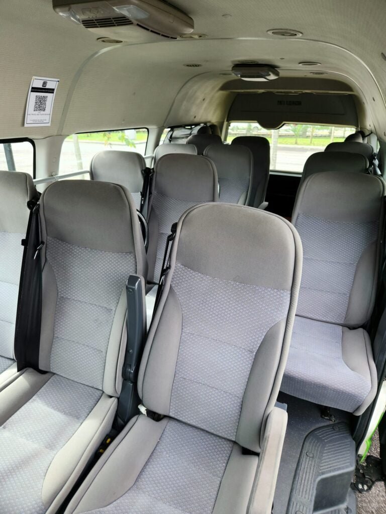 18 Seater Van 07