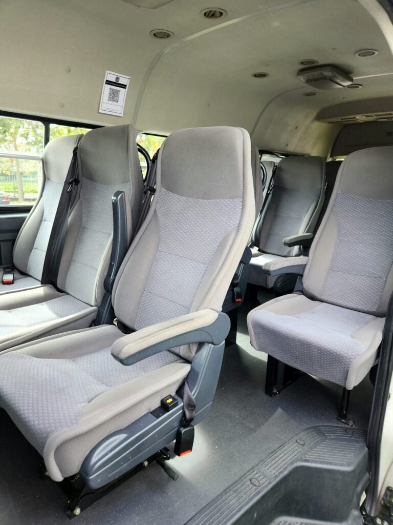 18 Seater Van 05