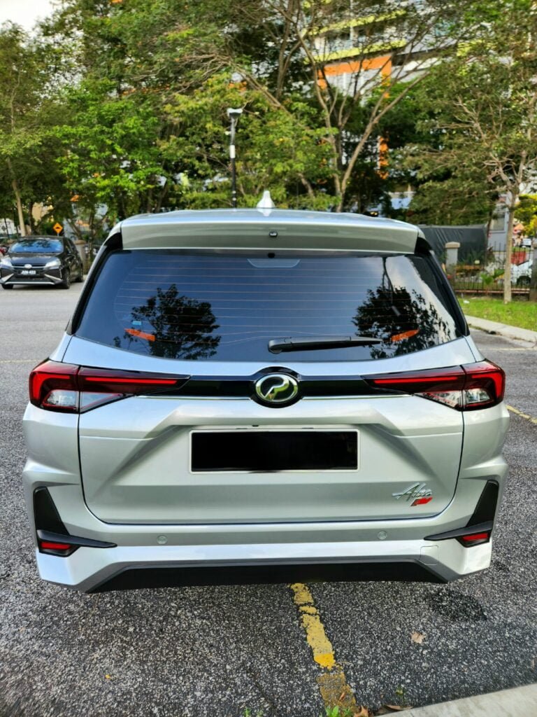 Standard MPV 09