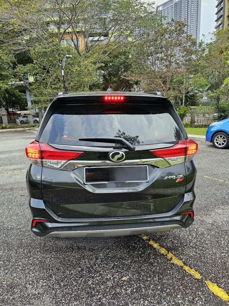 Standard MPV 16