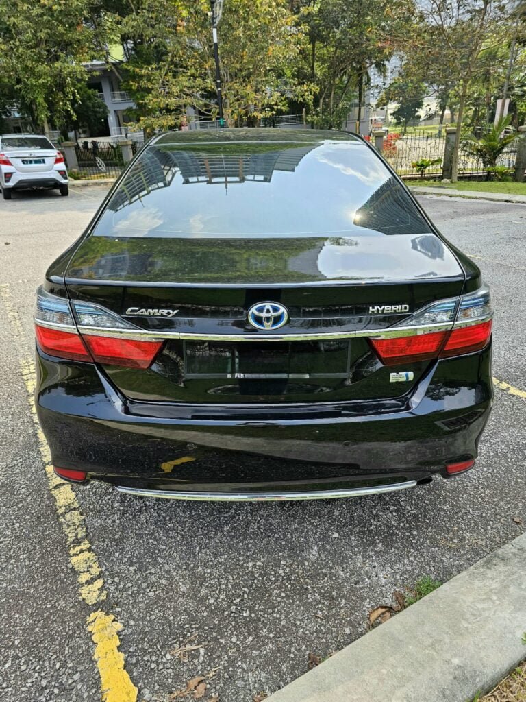 Premium Sedan 05